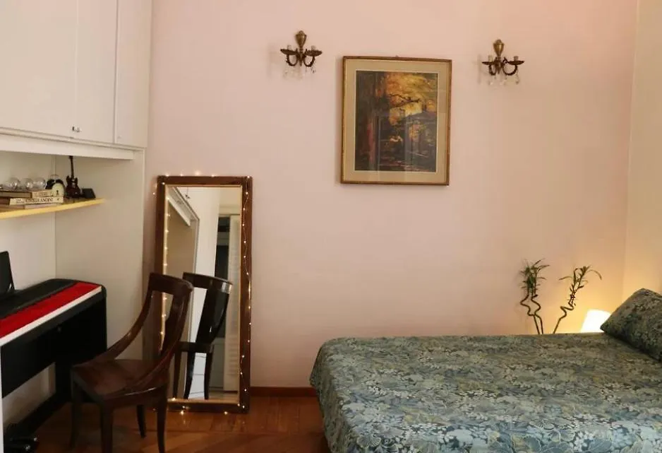 Lili House Apartment Milan
